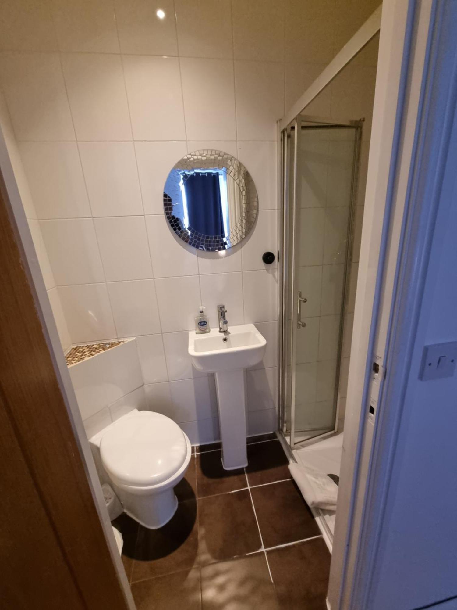 Hotel Horangee Pocha Londyn Zewnętrze zdjęcie
