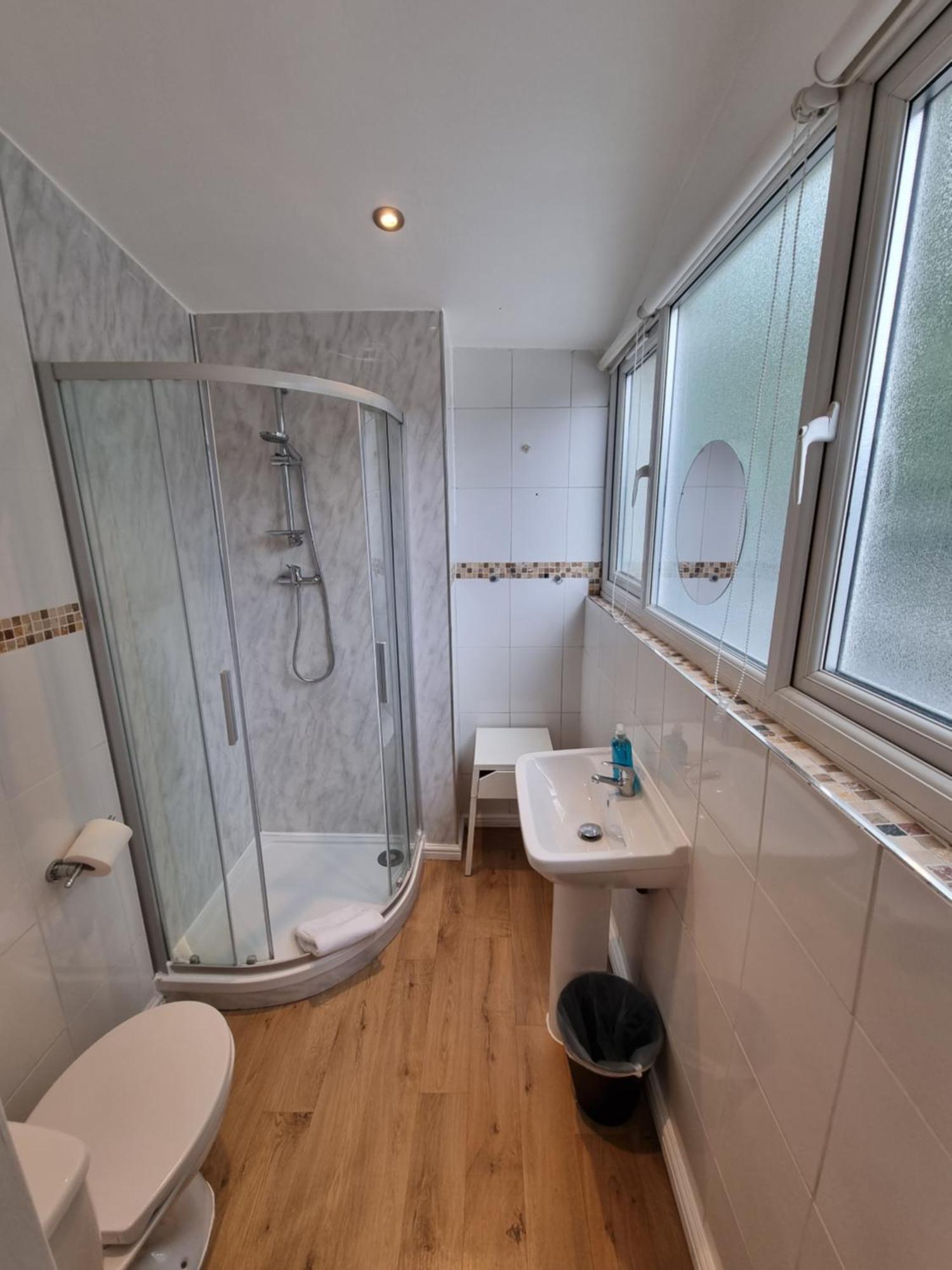 Hotel Horangee Pocha Londyn Zewnętrze zdjęcie