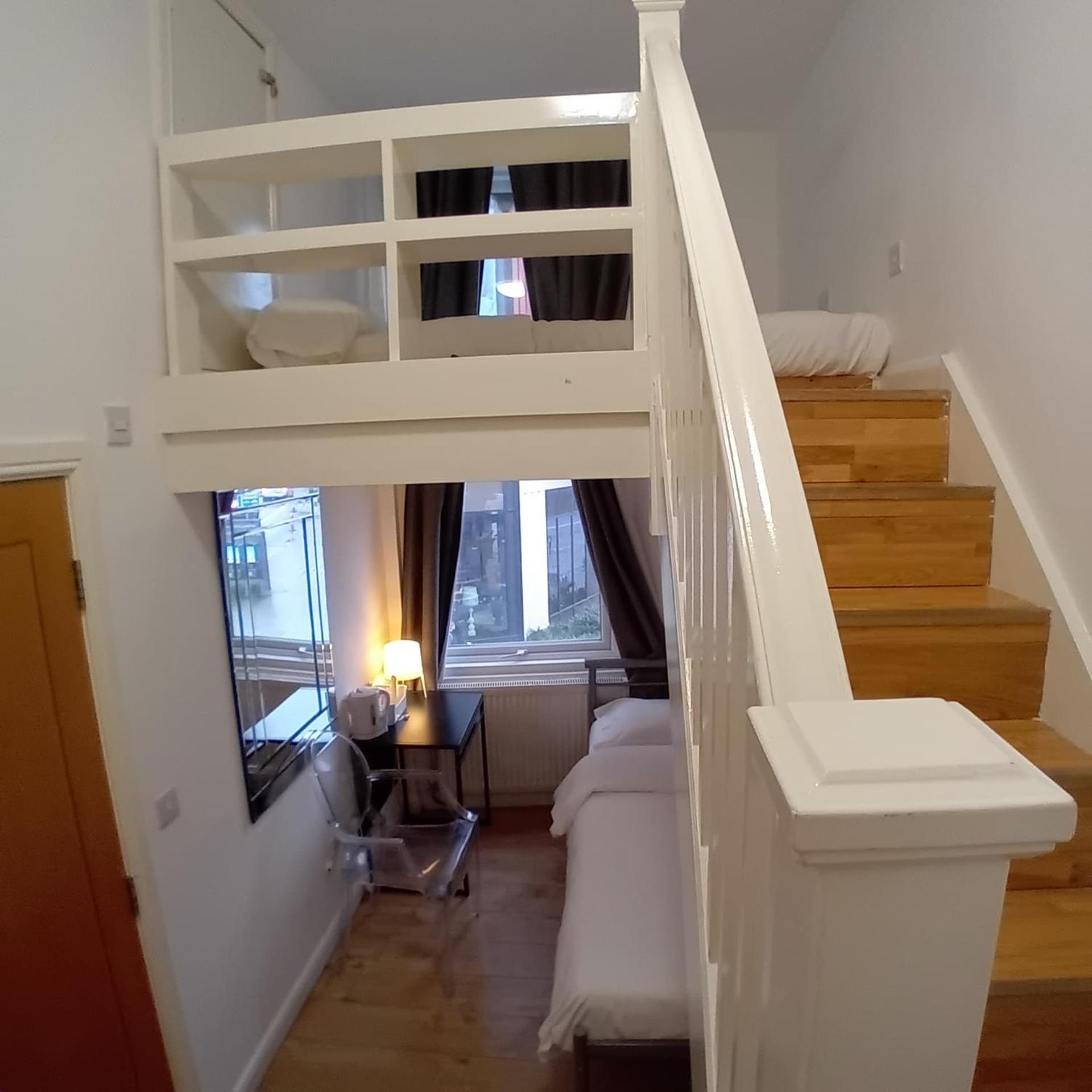 Hotel Horangee Pocha Londyn Zewnętrze zdjęcie